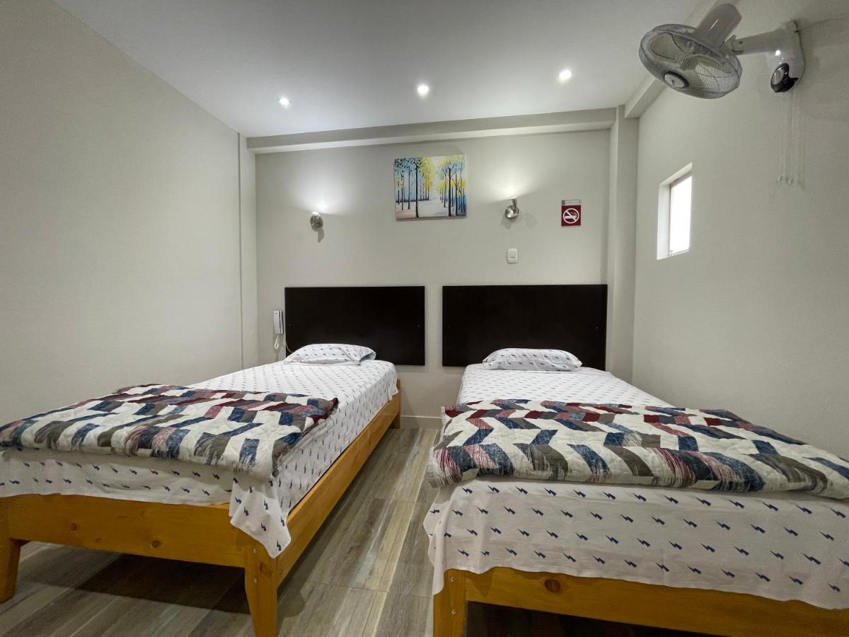 Paris Senlis Hostel Plus ชิมโบเต ภายนอก รูปภาพ